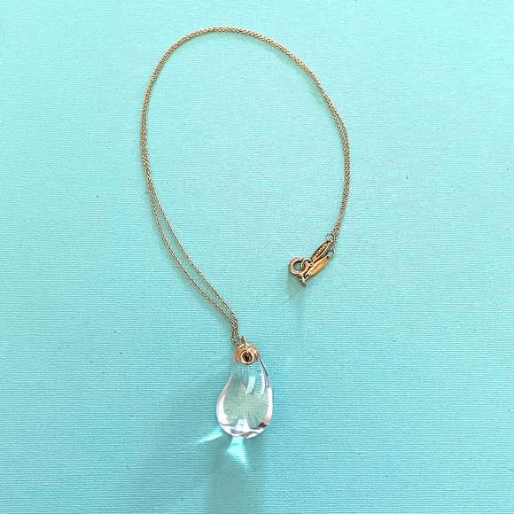 Tiffany Gold Large Quartz Teardrop Pendant Necklace - Picture 3 of 9